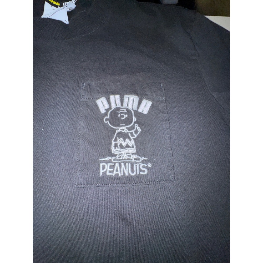 Rare! Puma Peanuts Charlie Brown Black Long Sleeve Pocket T Shirt Mens Medium - Picture 2 of 4